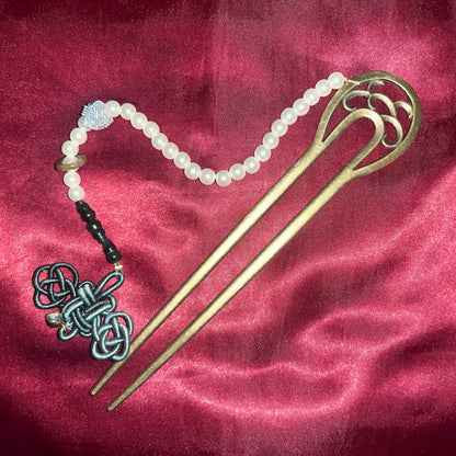pearl knotty
